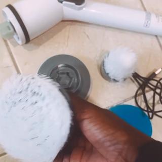 ​Electric Cleaning Brush