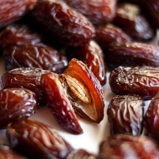 Pitted Dates 100g